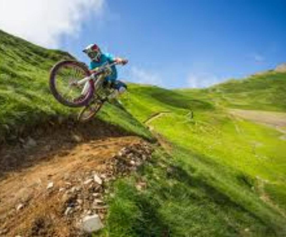 Apartament L'Argalyde Esprit Pyrenees Wellness & Cycling Ayzac-Ost Zewnętrze zdjęcie